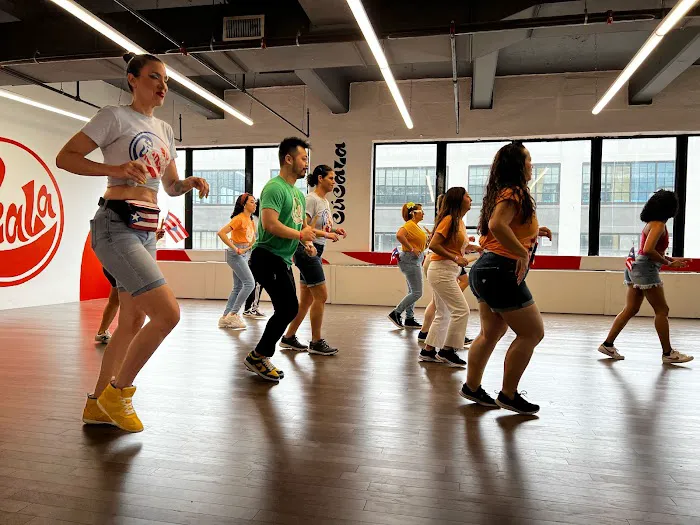 Cucala Dance Company - New York City Salsa Classes Picture 2