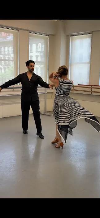 Bottega Bellantuono Ballroom Dance Picture 5