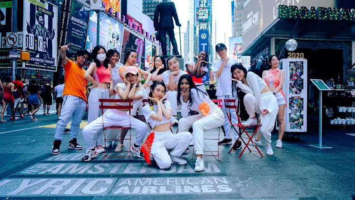 RnnL Dance Studio Picture 1