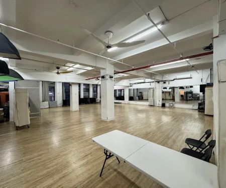 Adelante Studios