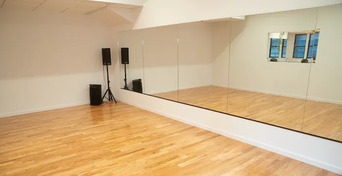 Love For Movement Studio NYC Picture 2