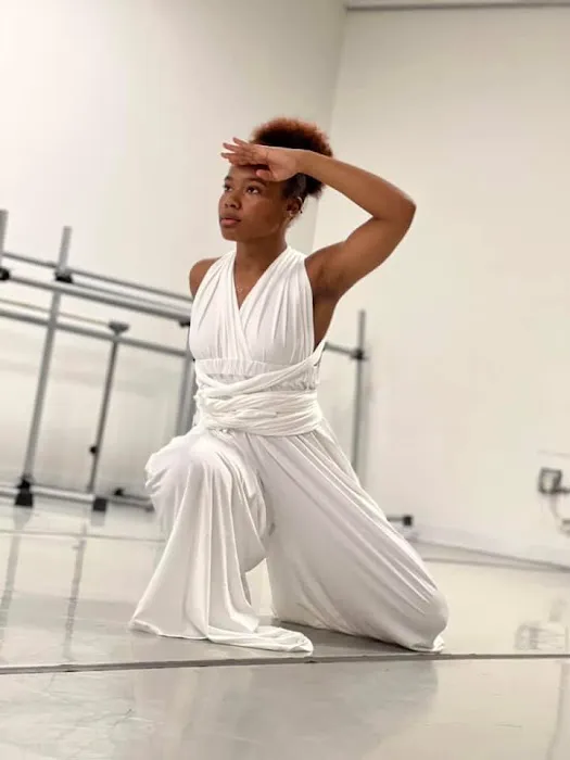 Cora Dance Brooklyn Picture 6