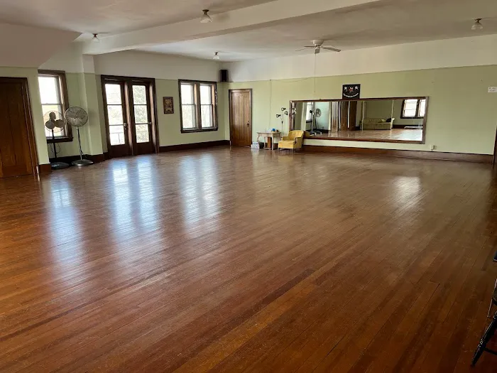 Dance Studio at St. Sahag Picture 2