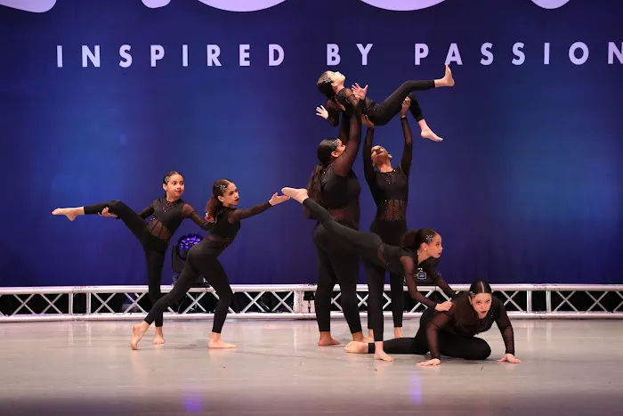 Artists In Motion Dance Center Picture 1