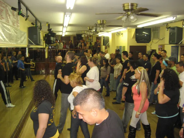 Lorenz Latin Dance Studio - Glendale Picture 8