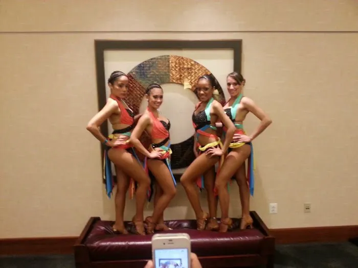Lorenz Latin Dance Studio - Glendale Picture 2