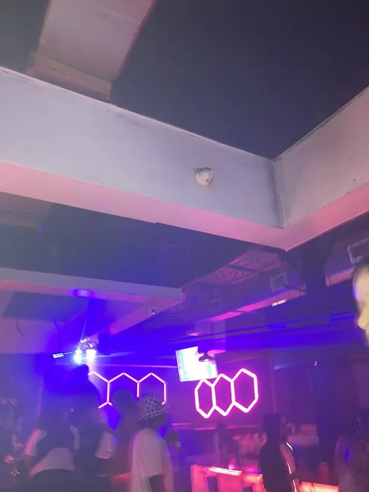 Club New Ice Picture 1