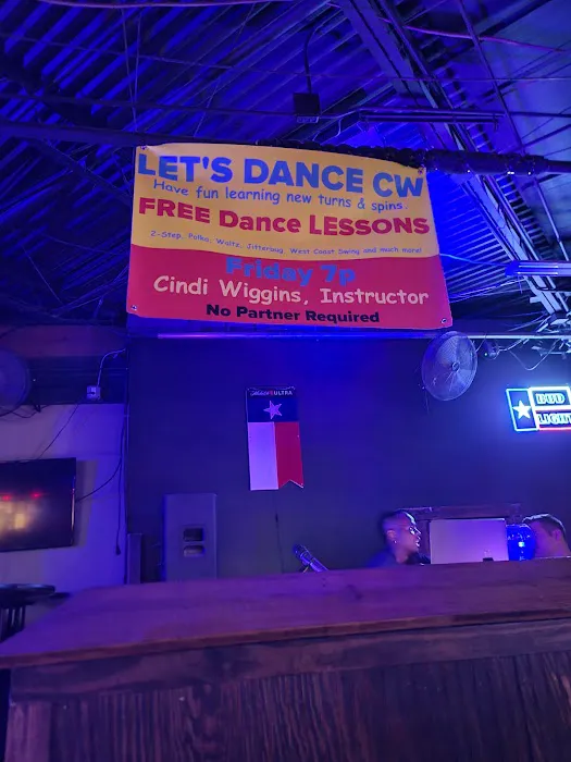 Rowdys Dance Hall Picture 5