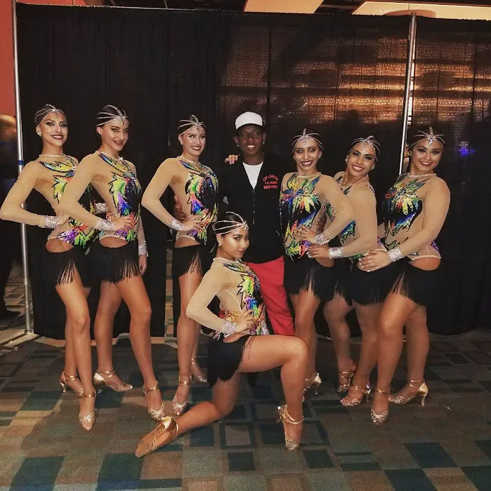 Cali Salsa Pal Mundo Picture 4