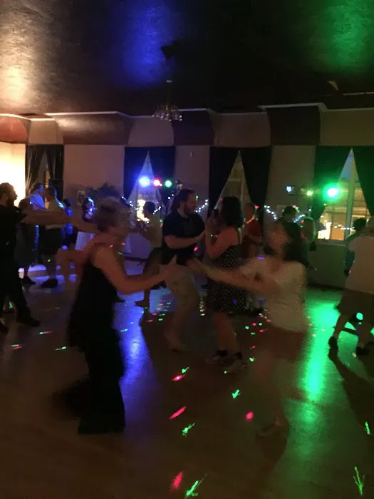 Lenora's Ballroom Picture 2