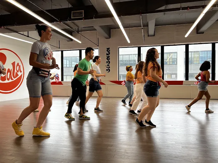 Cucala Dance Company - LICSB - LIC Salsa Classes Picture 7