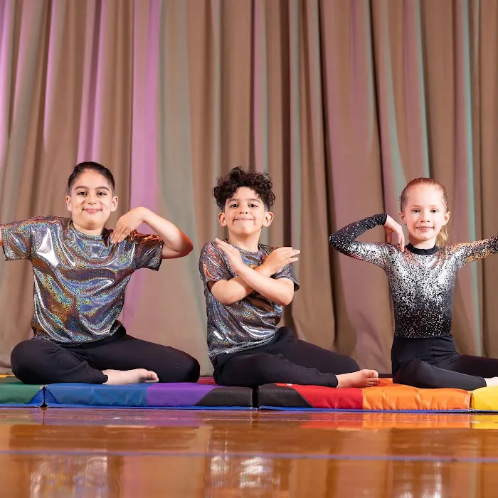 MotionScoop Dance Academy Picture 10