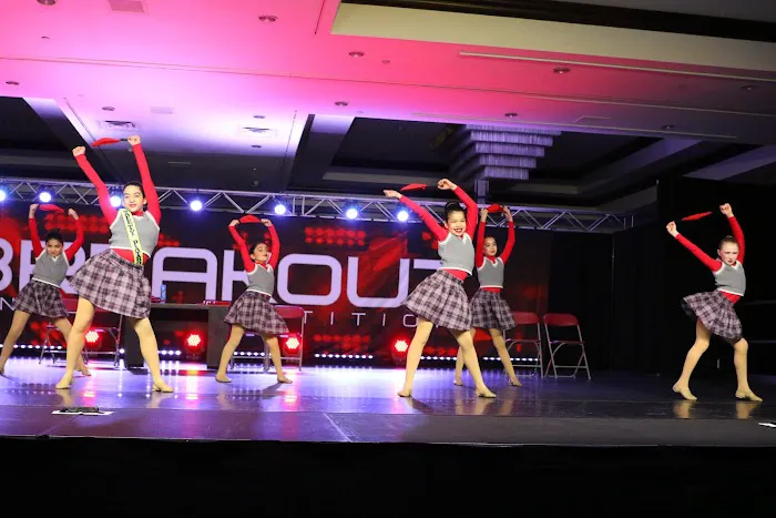 JZT Dance & Yoga Picture 3