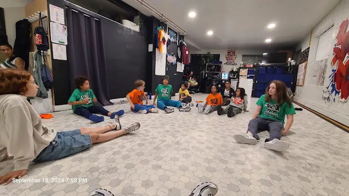 360flow dance studio Picture 4