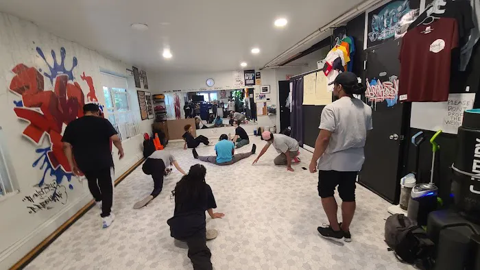 360flow dance studio Picture 5