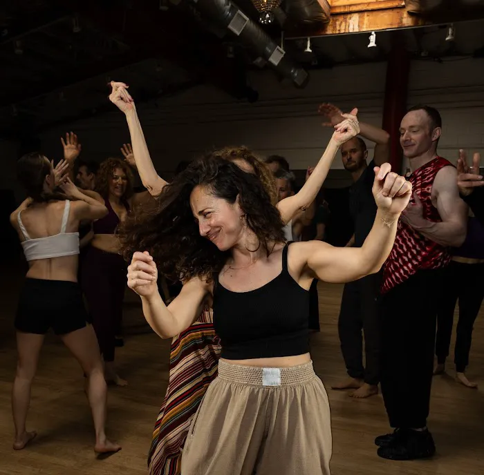 Deep Dance Picture 2