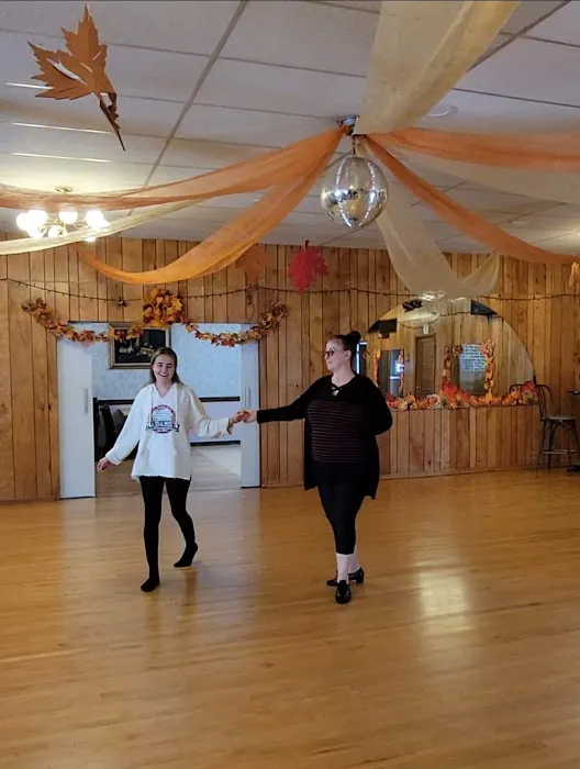 Mende's Dance Studio Picture 6