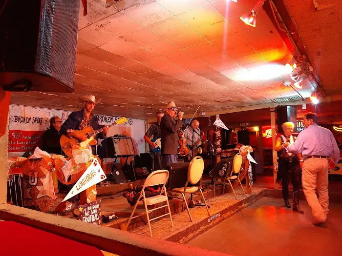 Broken Spoke Picture 7