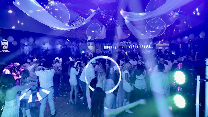 Mavericks Dance Hall Picture 1