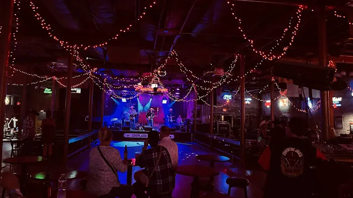 Coupland Dancehall Picture 2