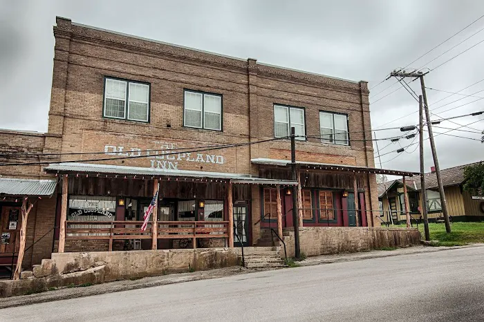 Coupland Dancehall Picture 1