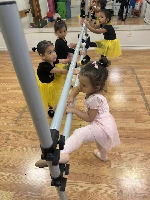 Super Star Dance Studio Picture 2