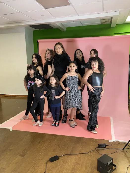 Super Star Dance Studio Picture 6