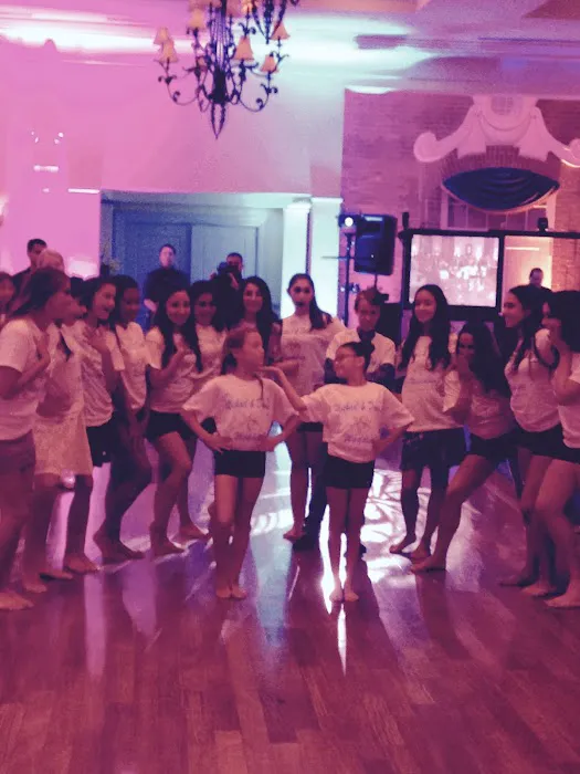 Triple Threat Performing Arts Company Picture 7