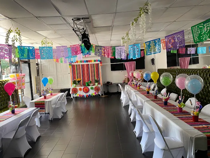 Panorama Hall Picture 8