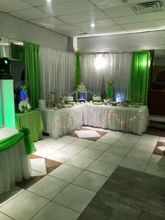 Krystal Dance Hall Picture 5