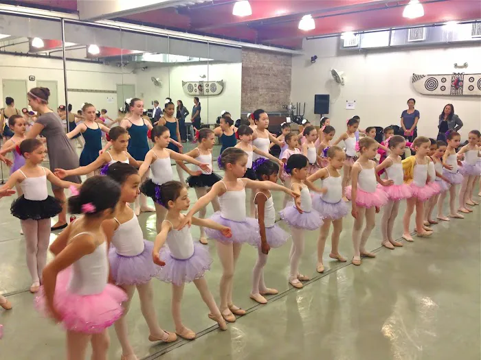 The Ballet Club Picture 3