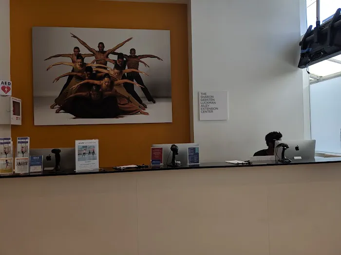 The Ailey Studios Picture 5