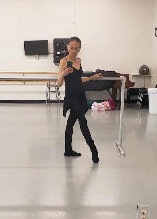 Ballet Academy East Picture 3