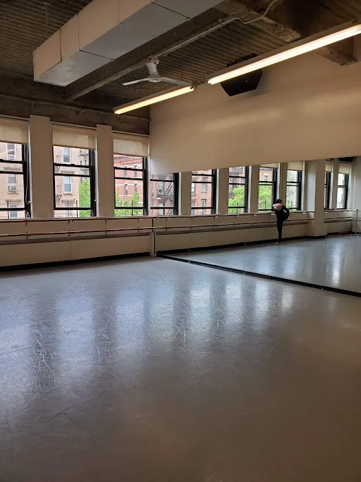 Ballet Academy East Picture 10