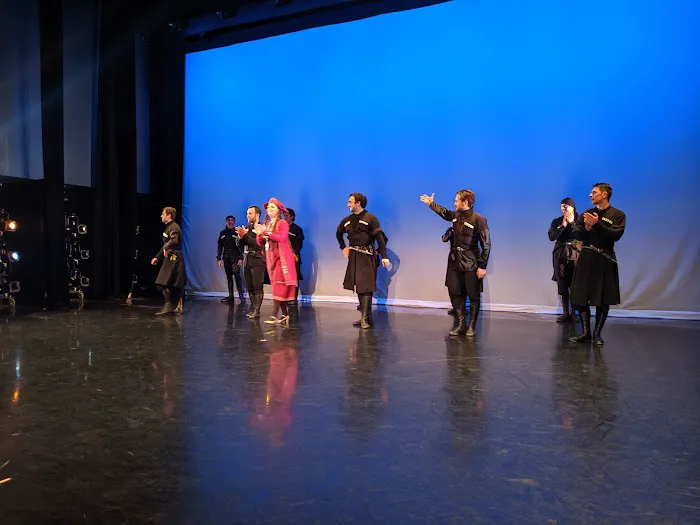 Manhattan Movement & Arts Center Picture 9