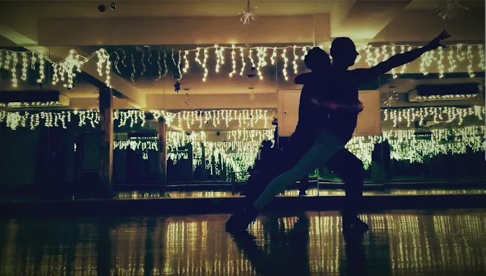 Fred Astaire Dance Studios Picture 6