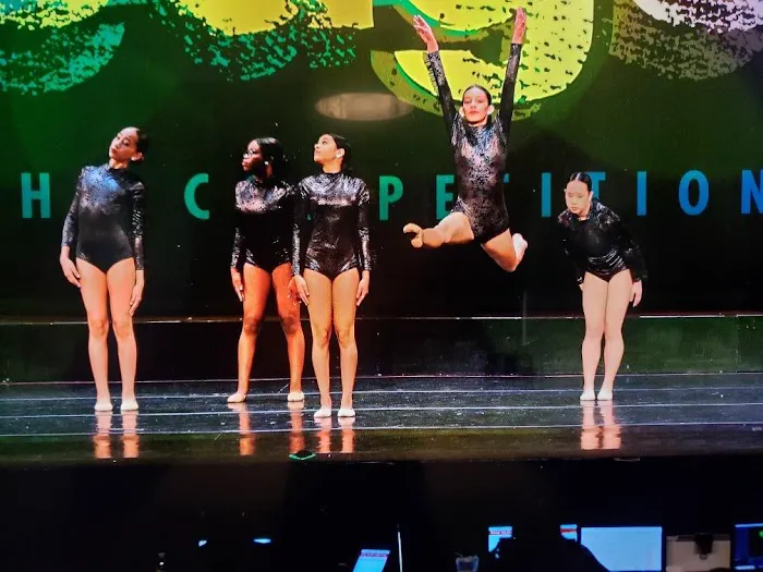 ALL THAT JAZZ DANCE STUDIO NYC Picture 5