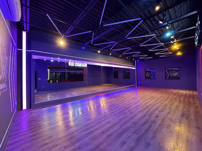 HALO DANCE CREW Picture 6