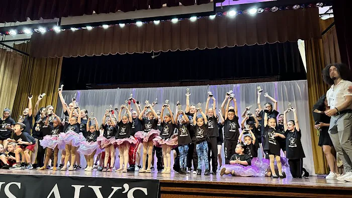 Ms. Aly's Dance Studio Picture 5