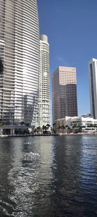 Brickell Bay Hall Picture 4