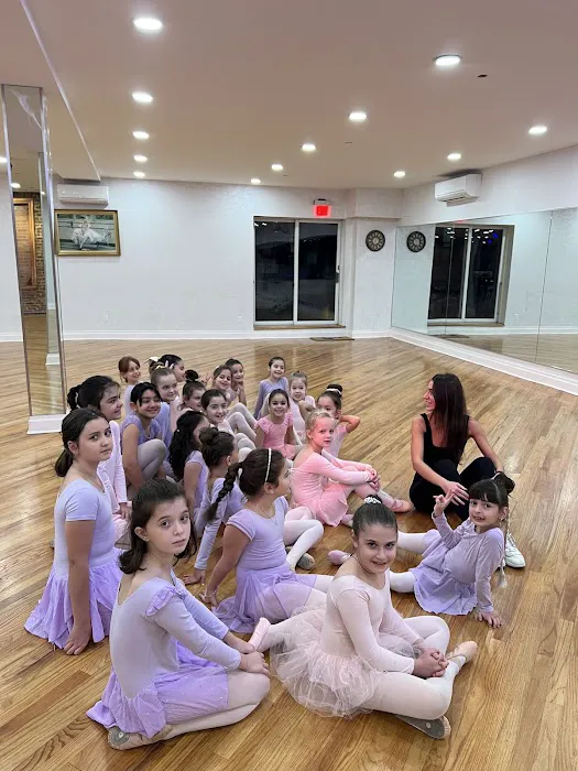 Ballet House Picture 9