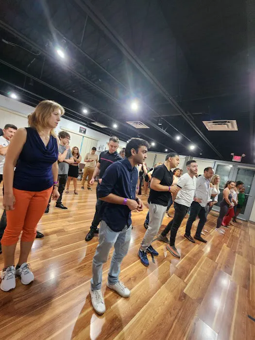 The Miami Bachata Overdose social Picture 4