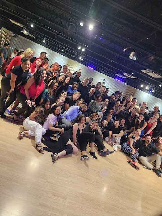 The Miami Bachata Overdose social Picture 3