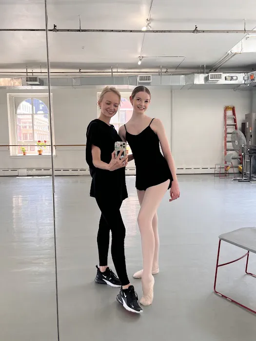 Ballet Coach NYC; Private Ballet Lessons by ABT Ballerina Picture 5