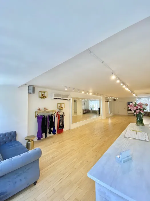 Fred Astaire Dance Studios Picture 7
