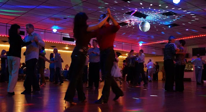 CLUB 201 Dance Picture 1
