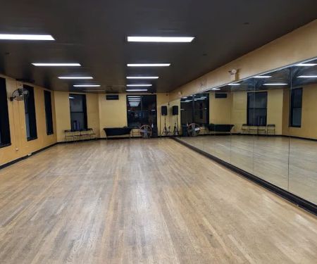 Zafire Salsa Dance School