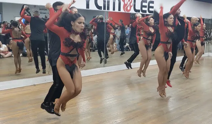 Zafire Salsa Dance School Picture 6