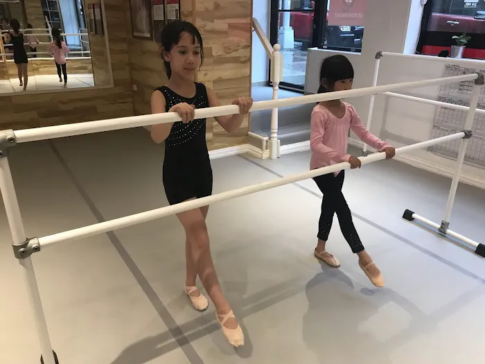 Queens Ballet Center Picture 2