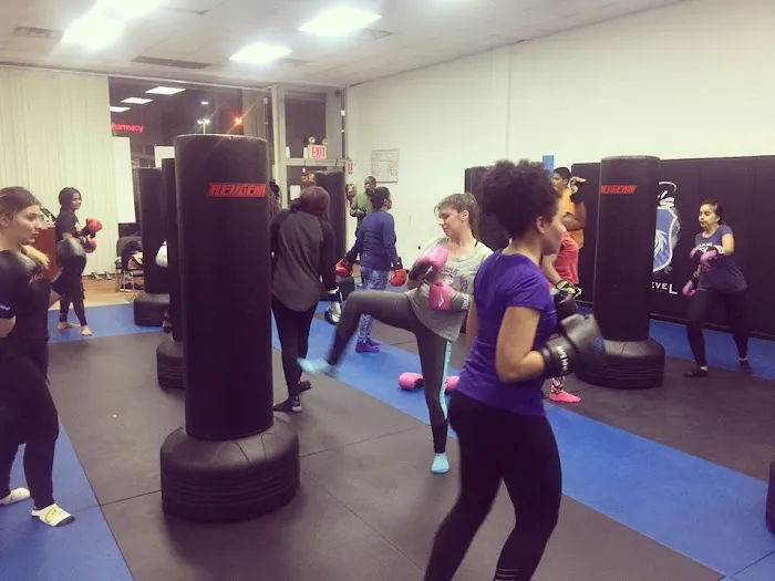 Ozone Park Try Kickboxing & Zumba Now Picture 10